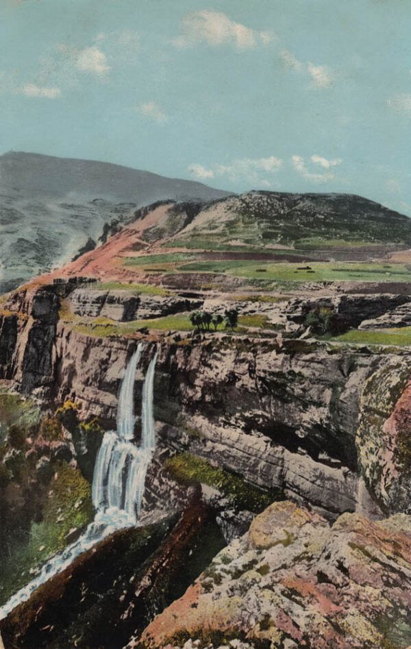 00040_Waterfall_near_Khunzakh_willage